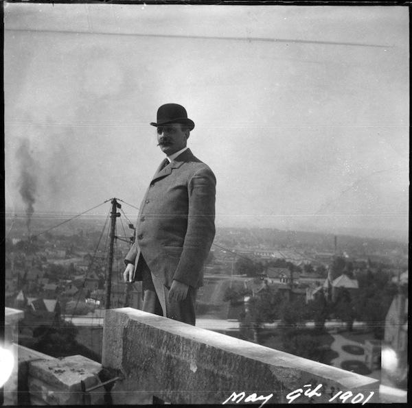 1901_5_1_Cass Gilbert on the Roof of the State Capitol